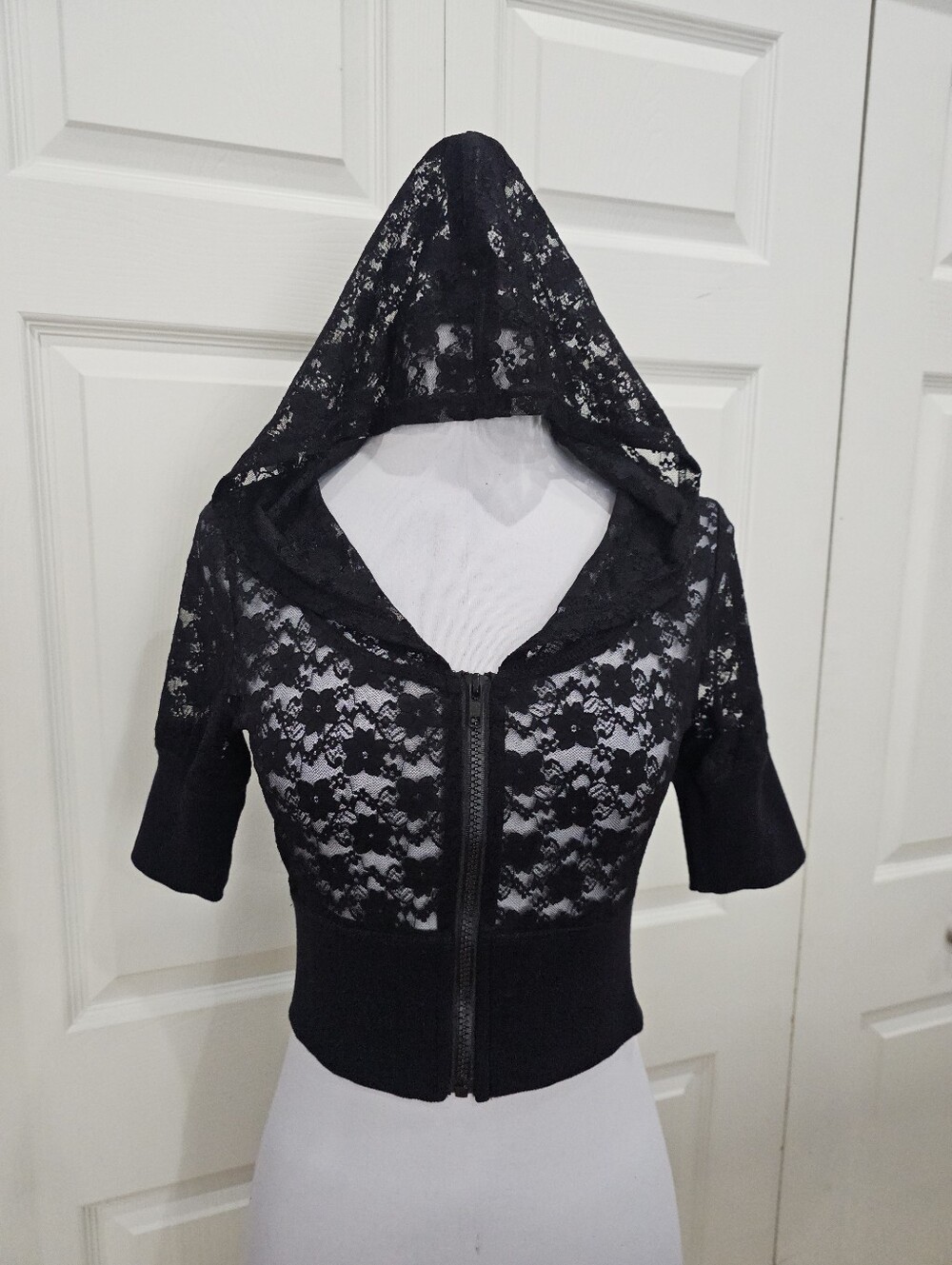 Punk Goth Sexy Love By Design Sheer Black Lace Cropped Zip Hoodie Shrug Top S